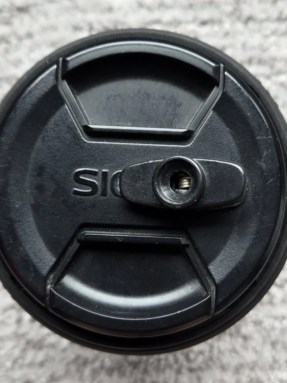 Sigma 18-50mm f/2.8 EX DC Macro Lens (Canon Mount)